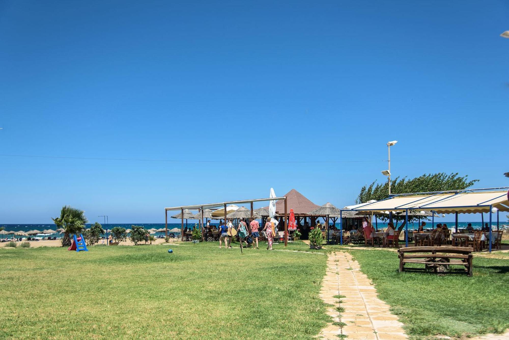 Pinelopi Beach Suites ゲオルギオポリス エクステリア 写真