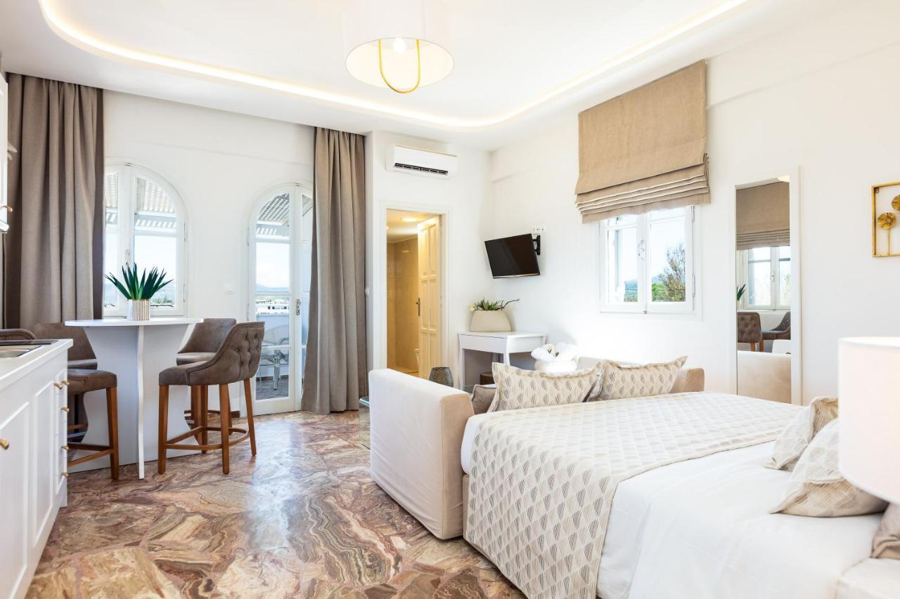 Pinelopi Beach Suites ゲオルギオポリス エクステリア 写真