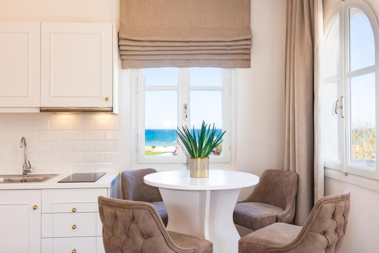 Pinelopi Beach Suites ゲオルギオポリス エクステリア 写真